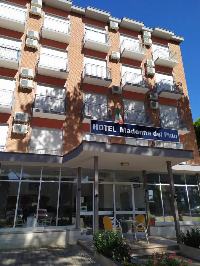Hotel Madonna Del Pino 切尔维亚 外观 照片