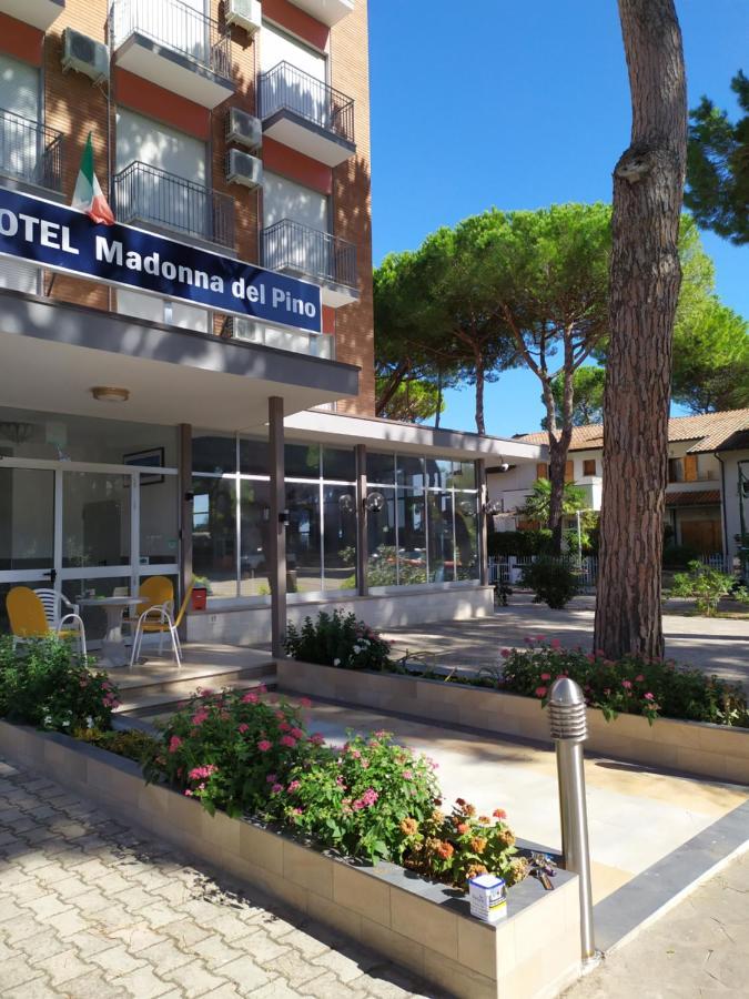 Hotel Madonna Del Pino 切尔维亚 外观 照片