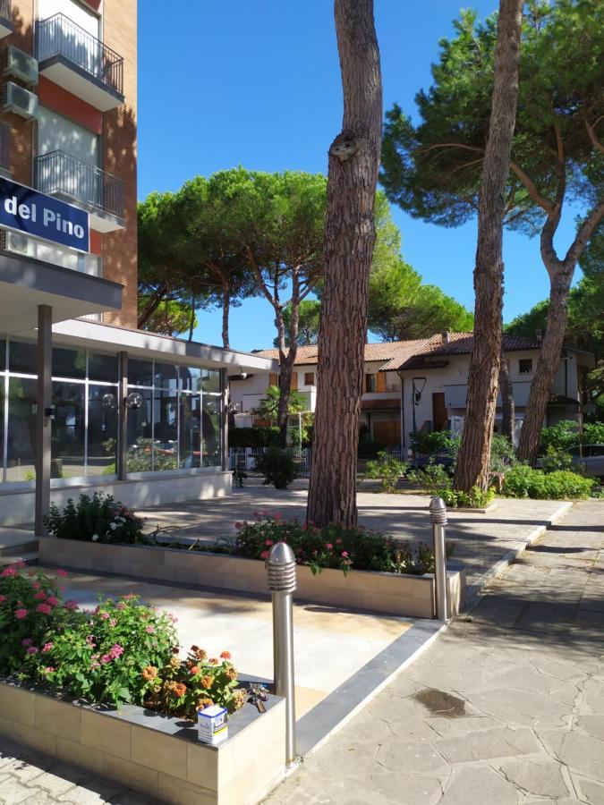 Hotel Madonna Del Pino 切尔维亚 外观 照片
